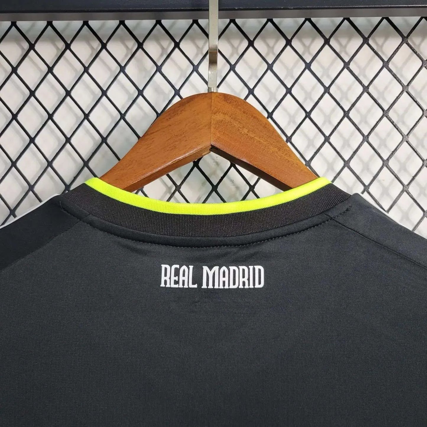 Real Madrid 2010-2011 Uittenue