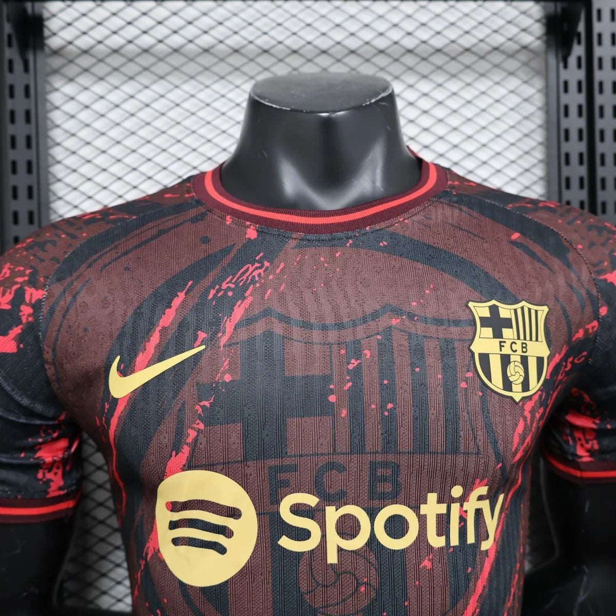 Barcelona "Red Modern"