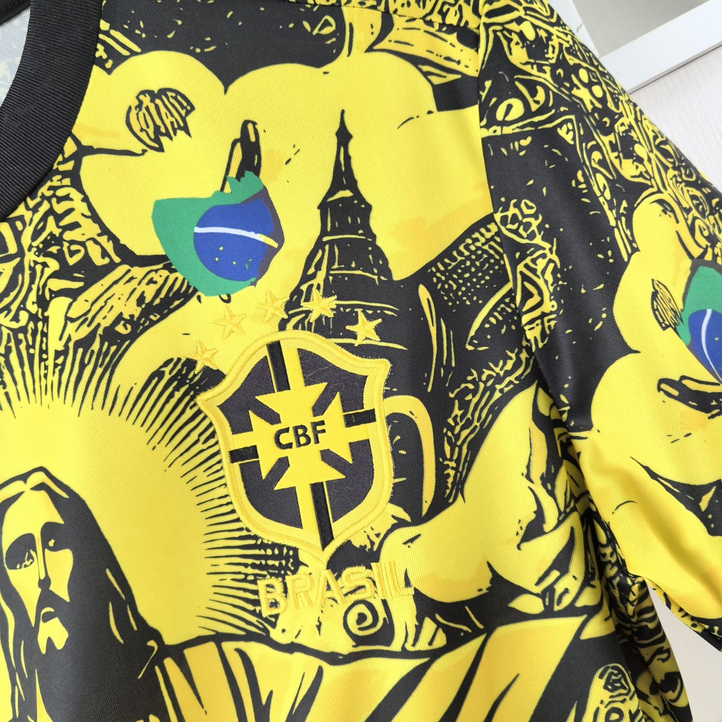 Brazilië "Yellow Christ"