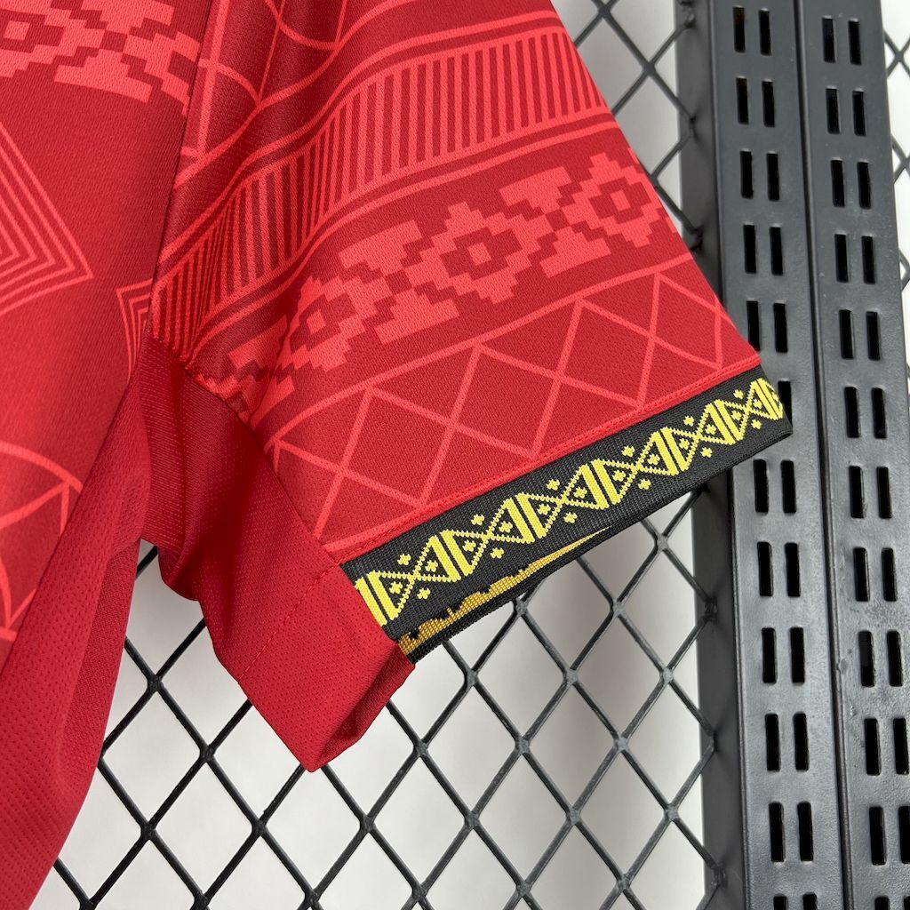 Brazilië "Red Tribal"