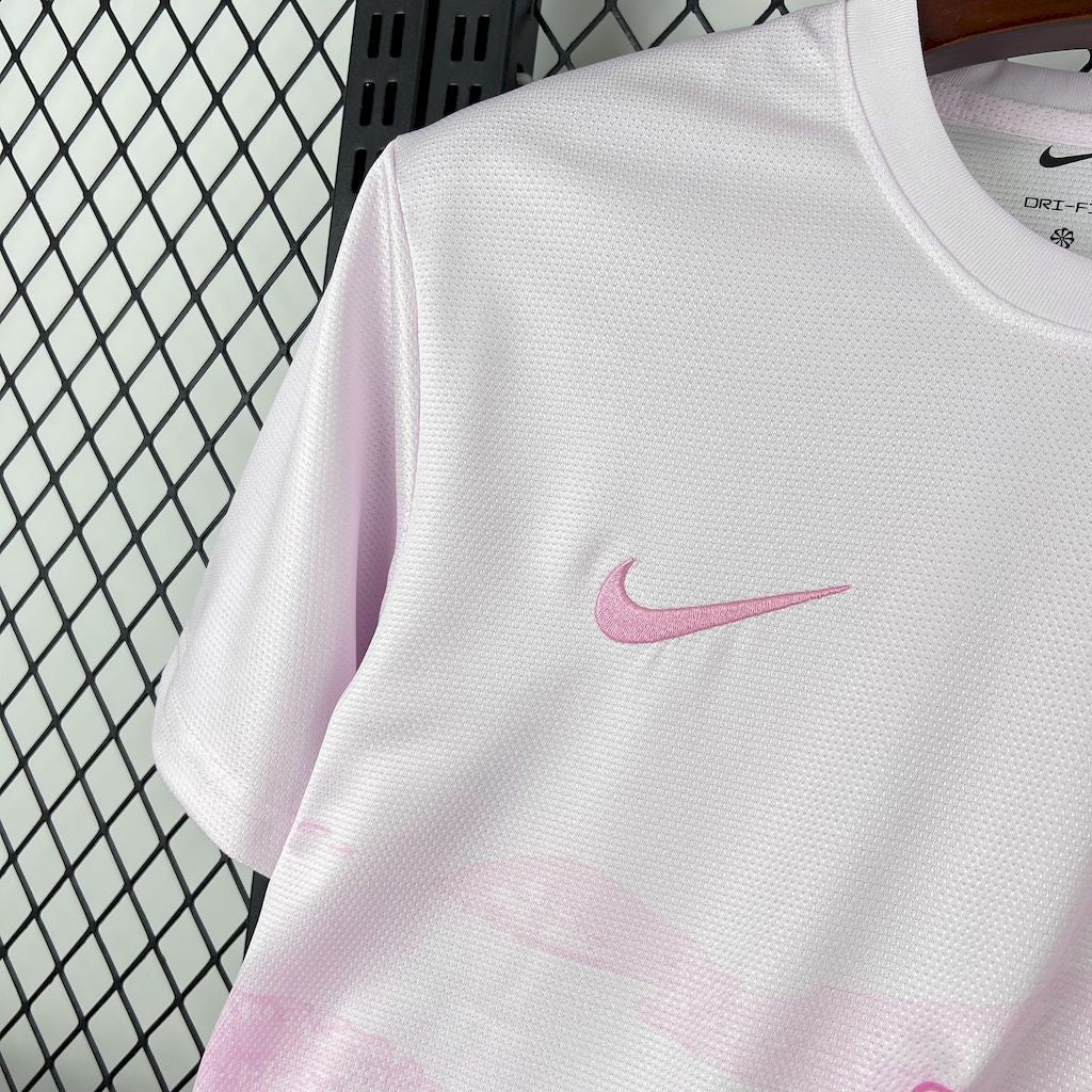 Brazilië "Roze Christus"