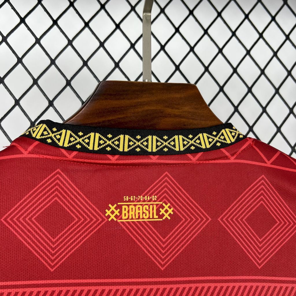 Brazilië "Red Tribal"